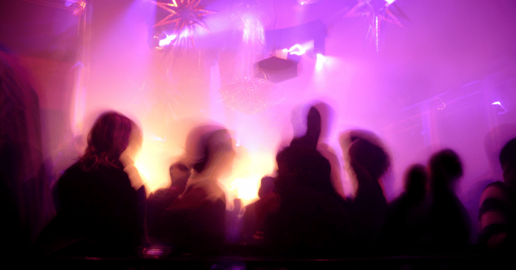 Planning Your Visit to Club Luna